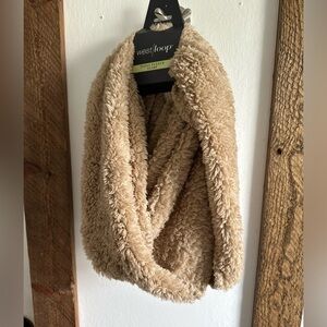 West Loop - Women's - Infinity - Scarf - Teddy Fleece Scarf,  Approx. 30" Round